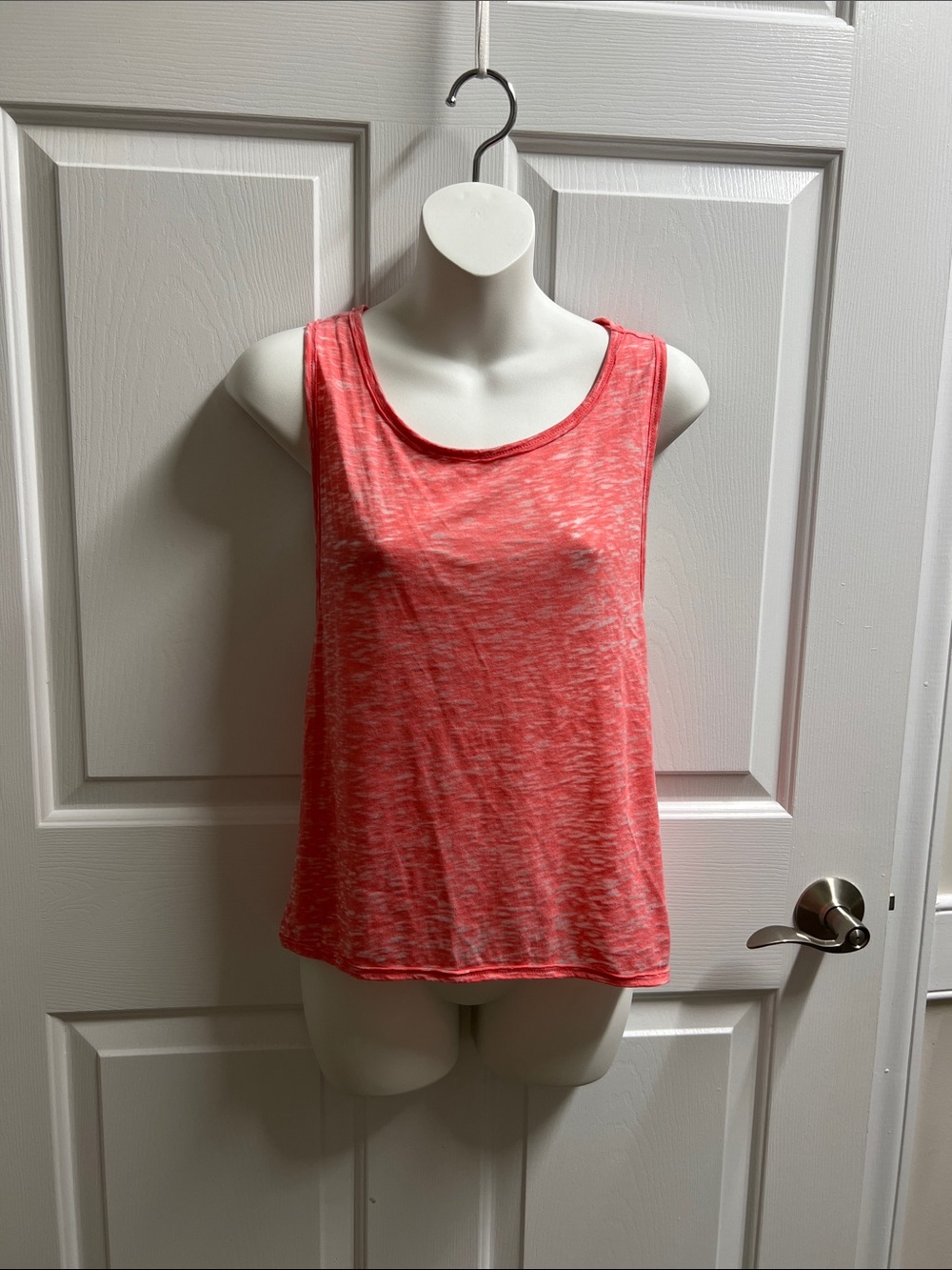 Mudd Coral Pink Heathered Tank Top paper thin size medium M
